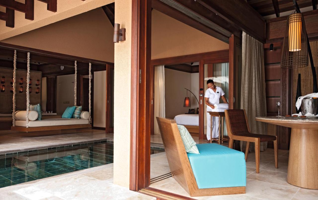 فندق كونستانس إيفيليا بوغْ غْلو المظهر الخارجي الصورة A pool villa at the resort