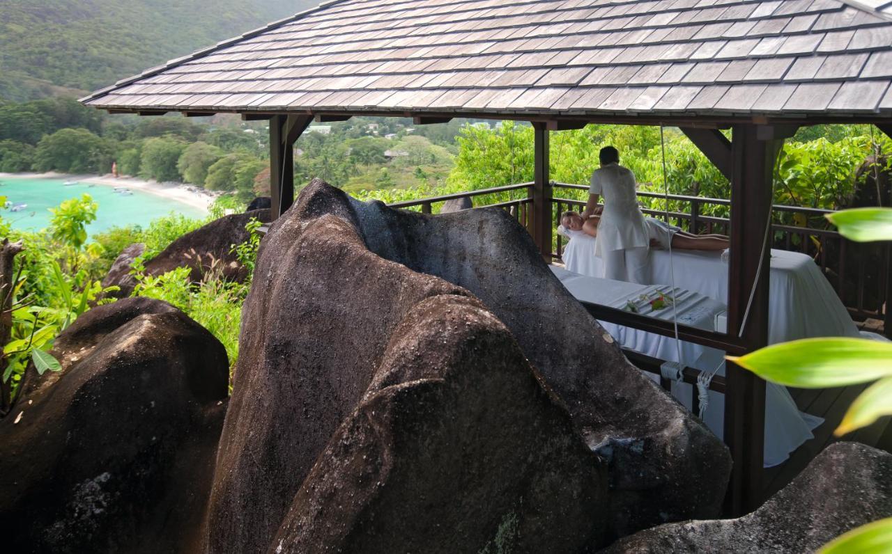 فندق كونستانس إيفيليا بوغْ غْلو المظهر الخارجي الصورة A distillery on the Seychelles
