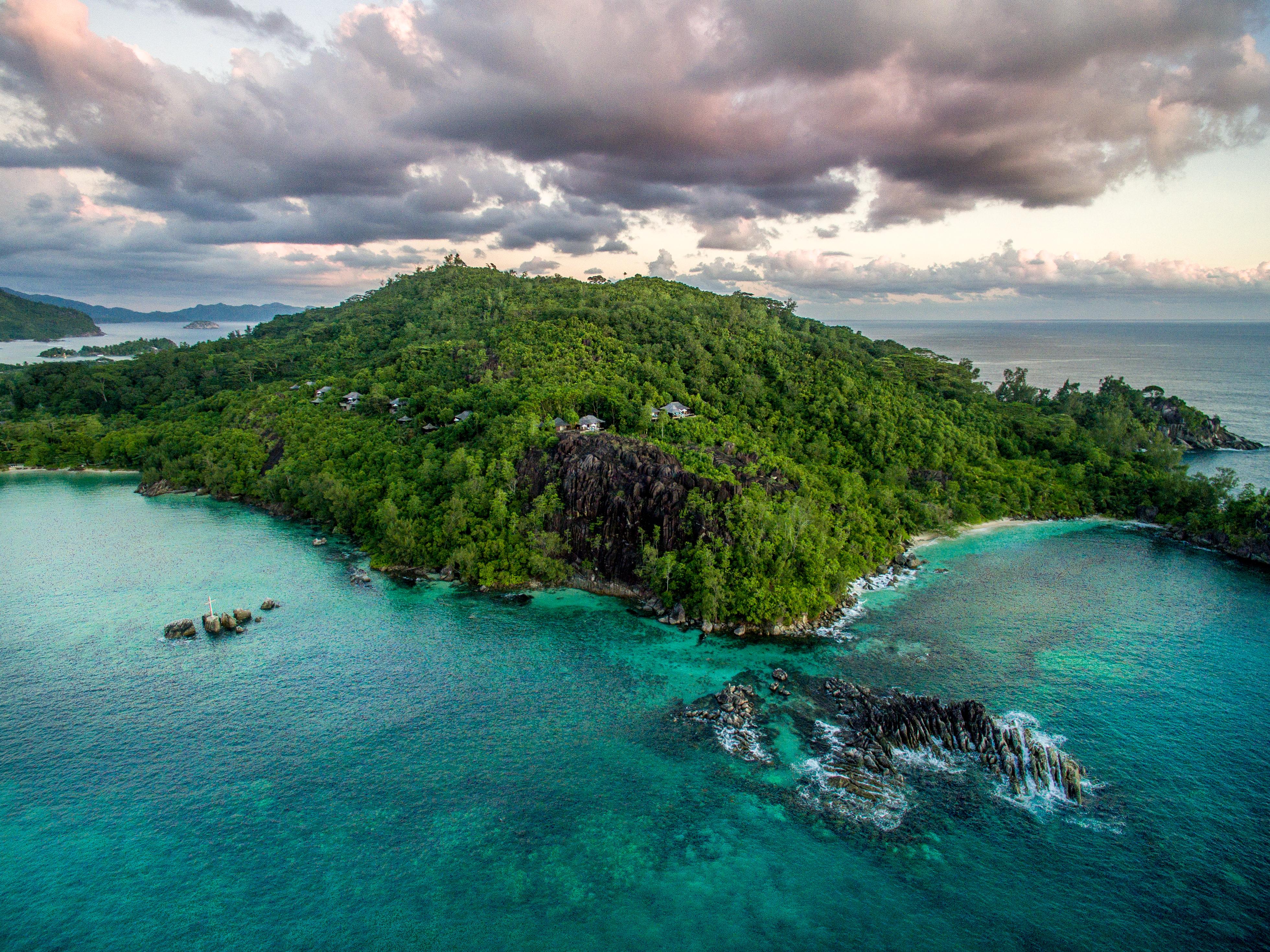 فندق كونستانس إيفيليا بوغْ غْلو المظهر الخارجي الصورة Aerial view of the island